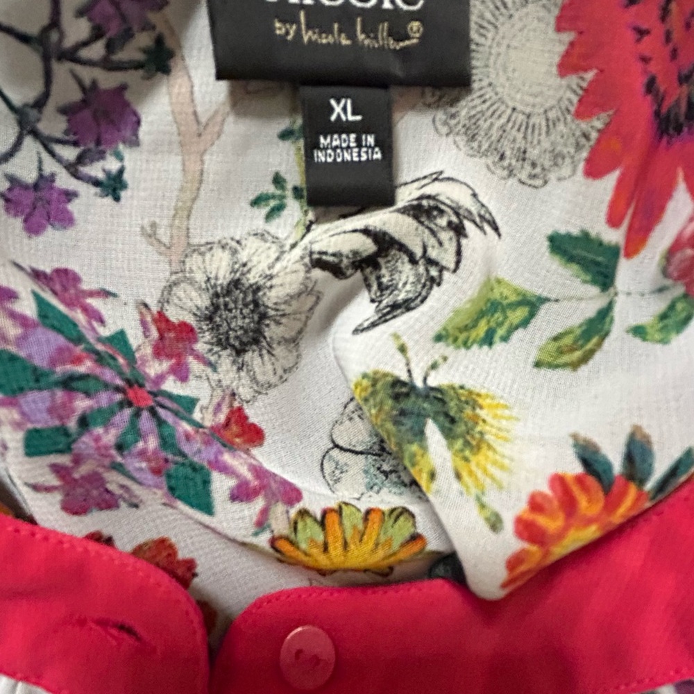 Nicole Miller Floral Sleeveless Top - Multicolor - Picture 3 of 3